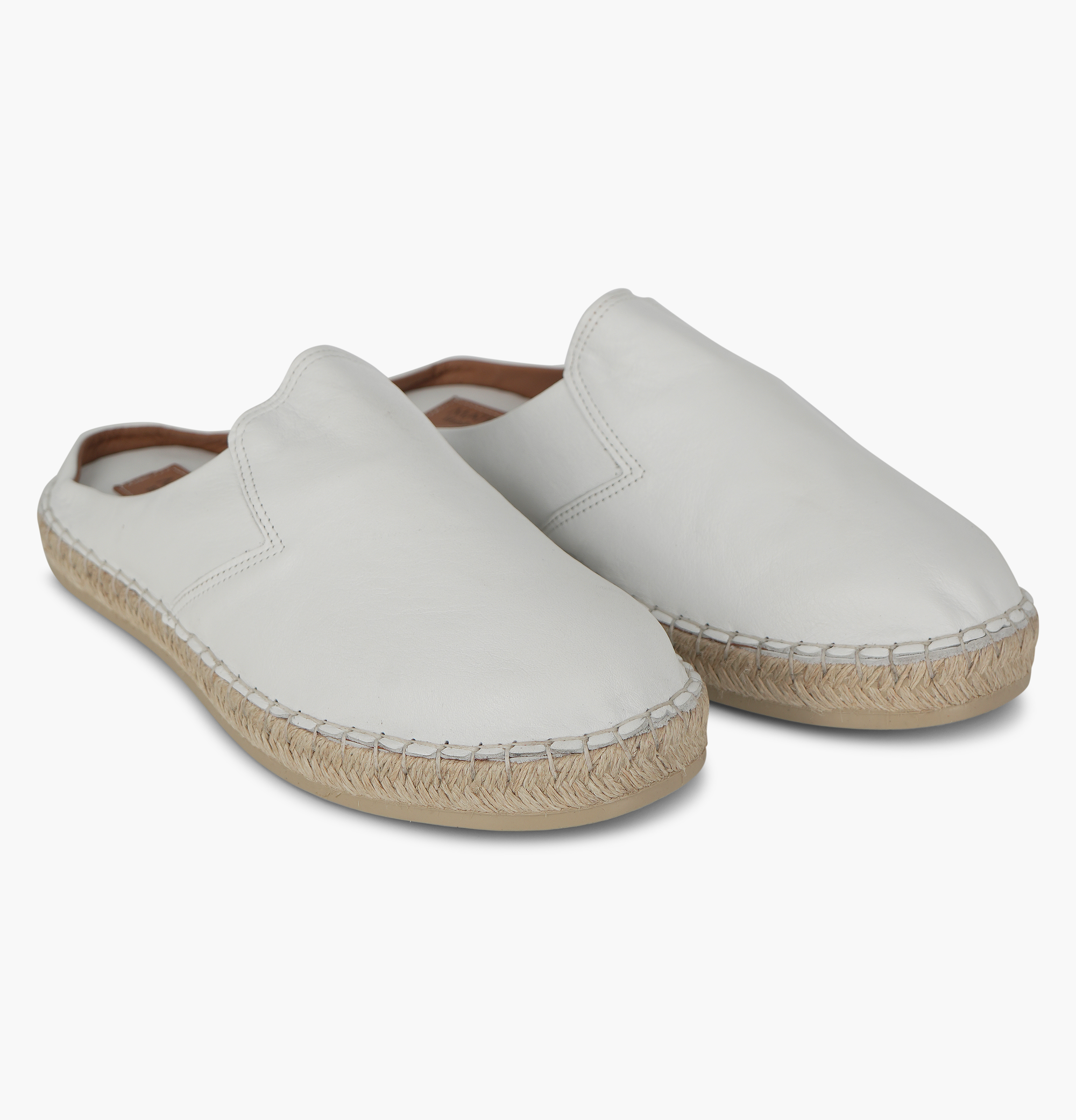 Sabot White