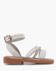 Lyra White